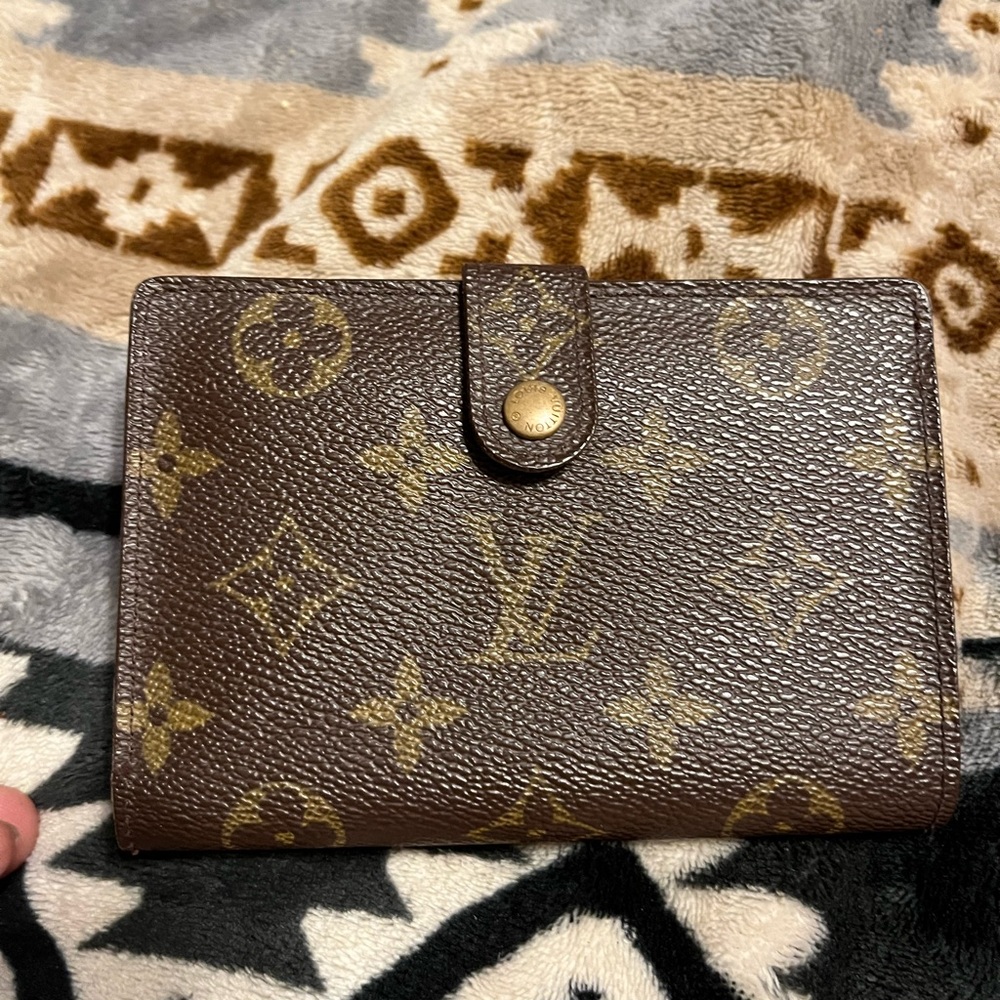 Louis Vuitton EUC VINTAGE Monogram French Kiss Lock Wallet with COA* - Picture 3 of 17